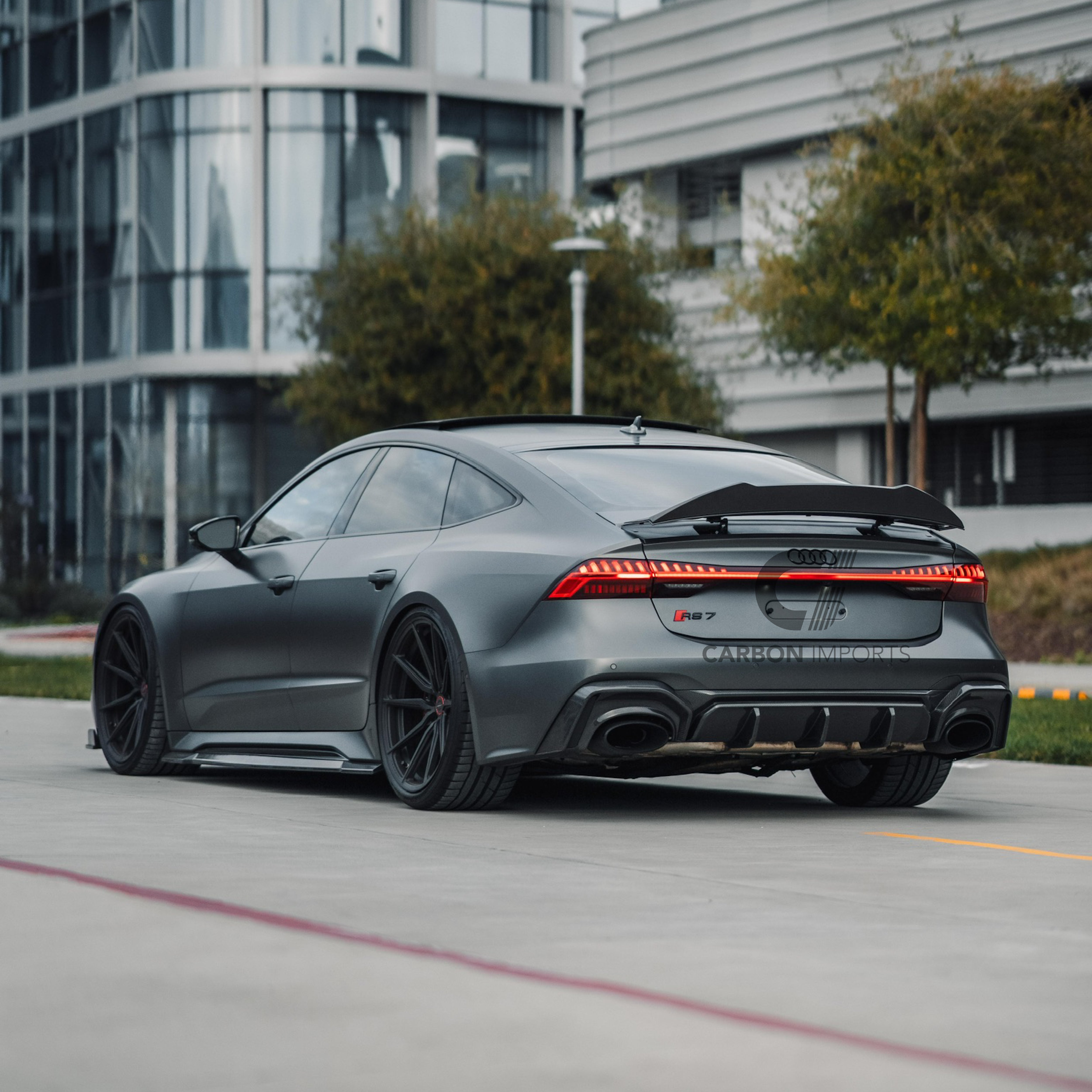 Audi RS6/RS7 C8 Carbon Fiber Rear Diffuser 2020-2026