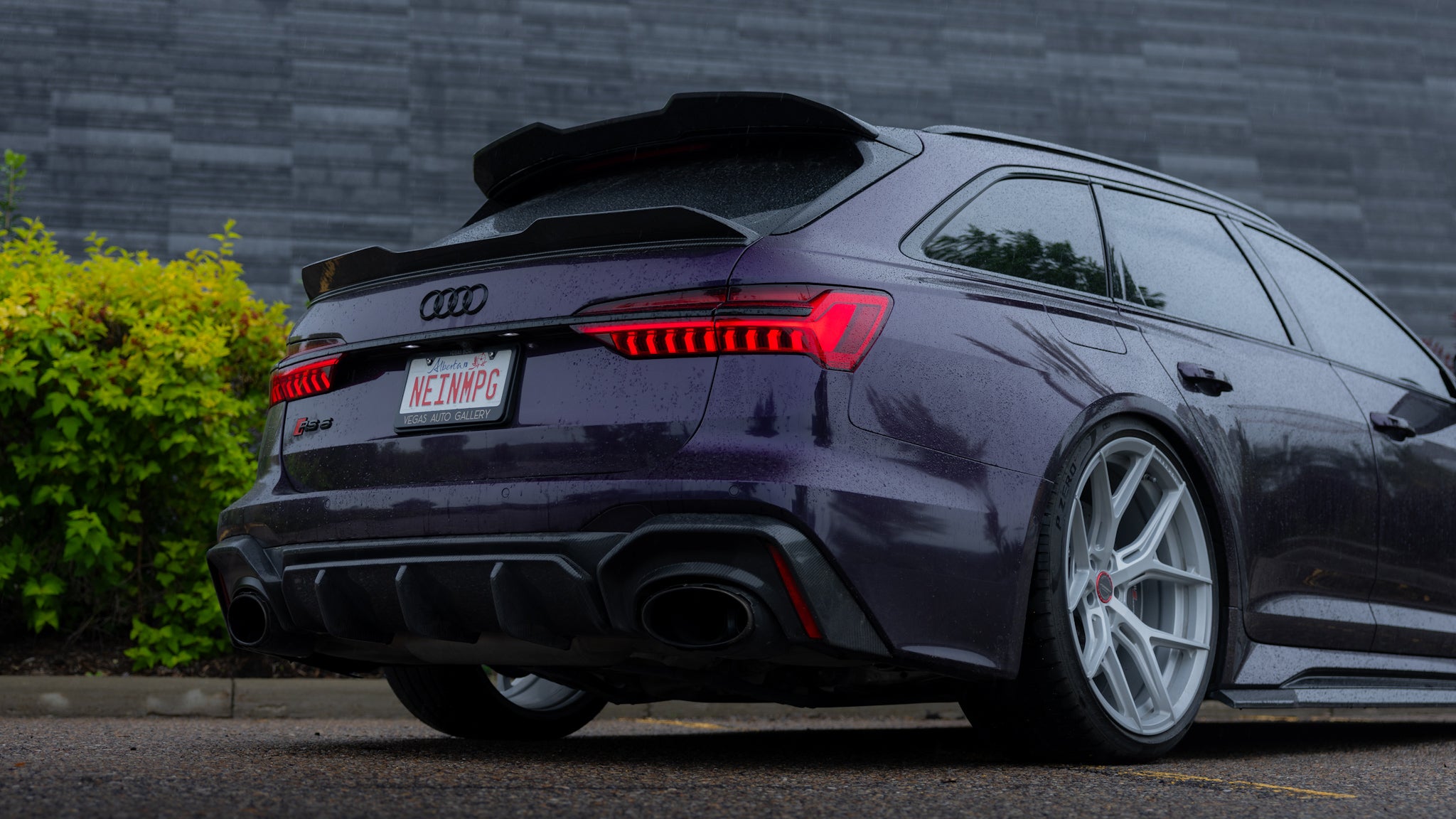 Audi C8 RS6