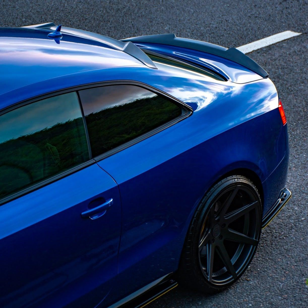 Audi A5/S5/RS5 B8/B8.5 Carbon Fiber Roof Spoiler 2007-2016